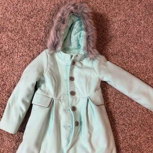 Size 4/5 girls coat - like new